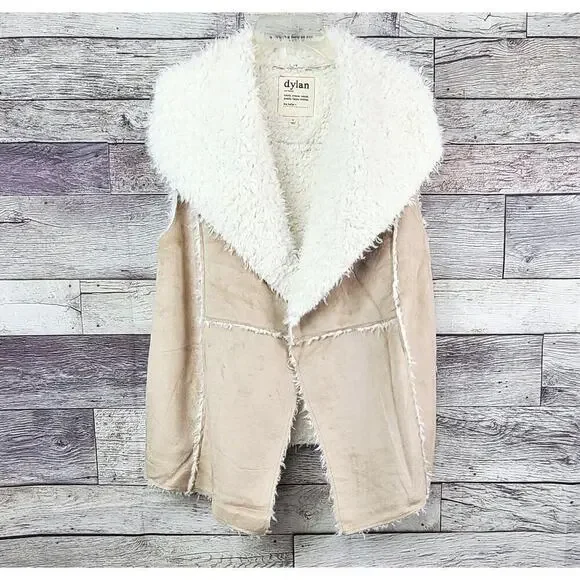 New Dylan by True Grit Women's Cozy Soft Shaggy Faux Suede Fur Vest - Picture 6 of 9